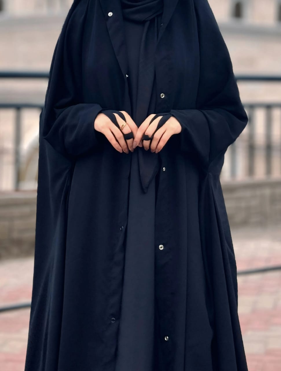 Irani Aabaya